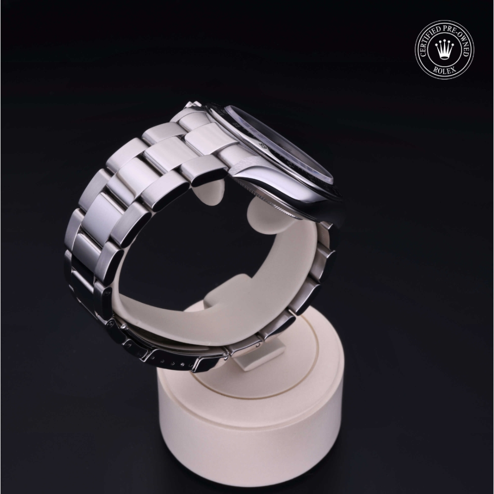  Certified Pre-Owned with 40 mm from 1999