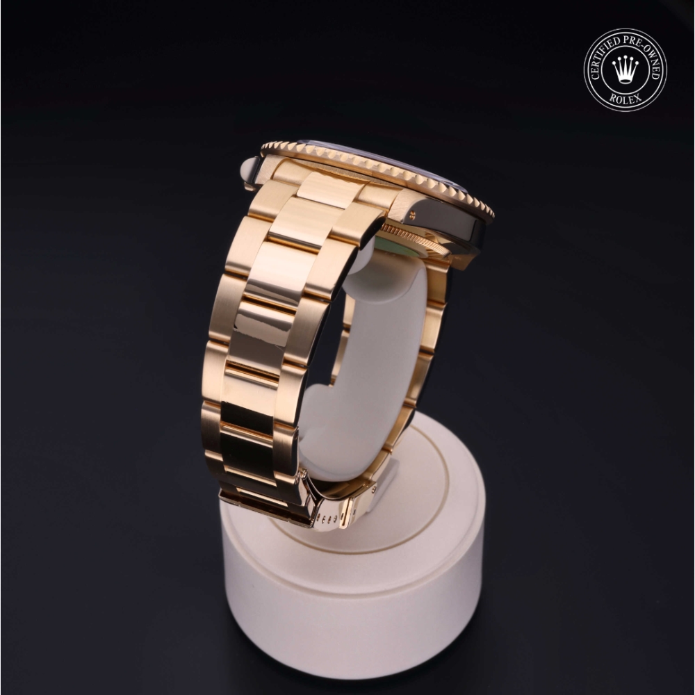  Certified Pre-Owned with 40 mm from 1999