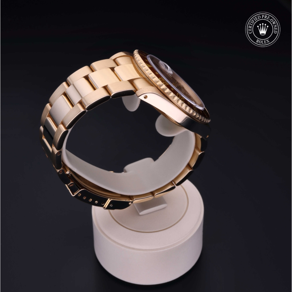  Certified Pre-Owned with 40 mm from 1999