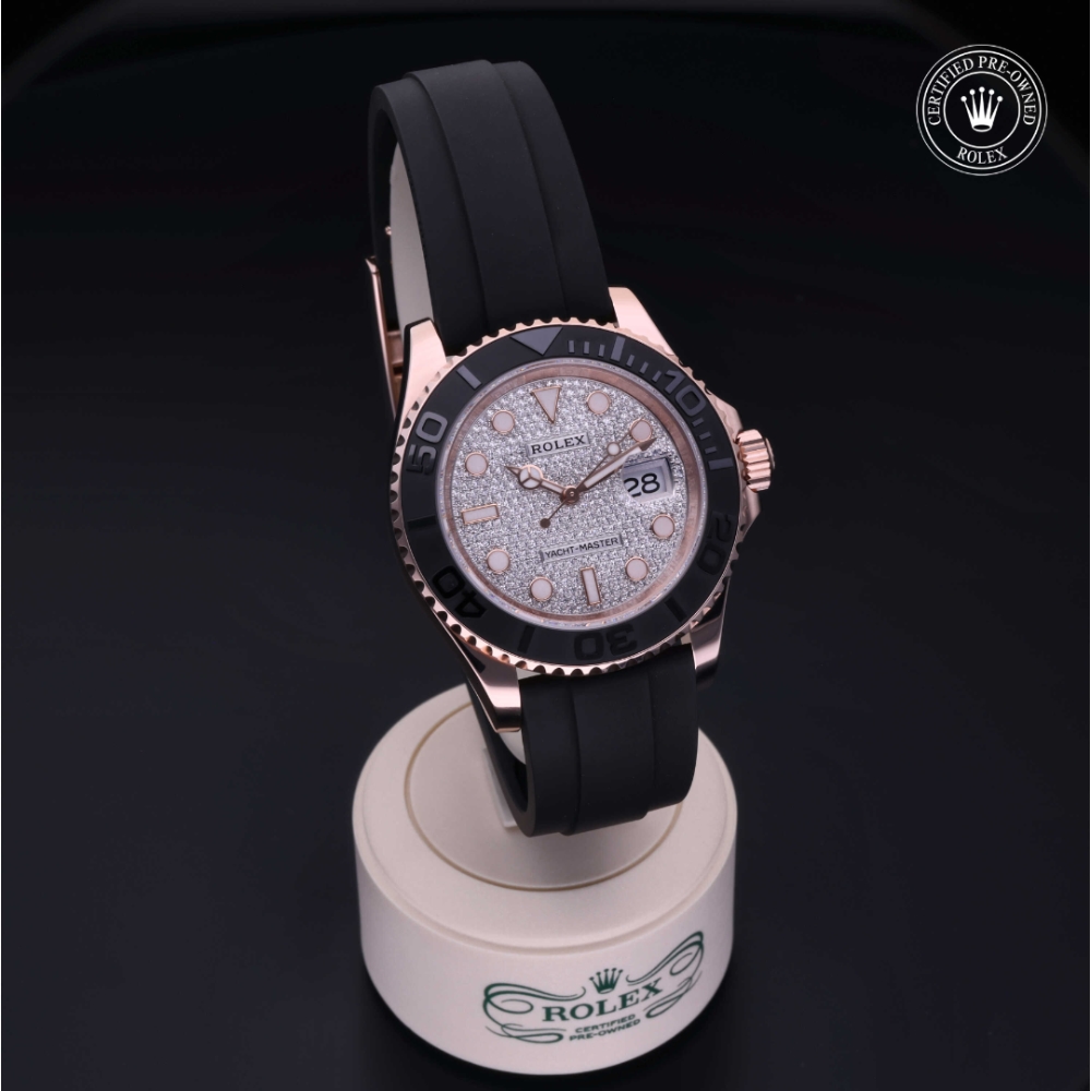  Certified Pre-Owned with 40 mm from 2023