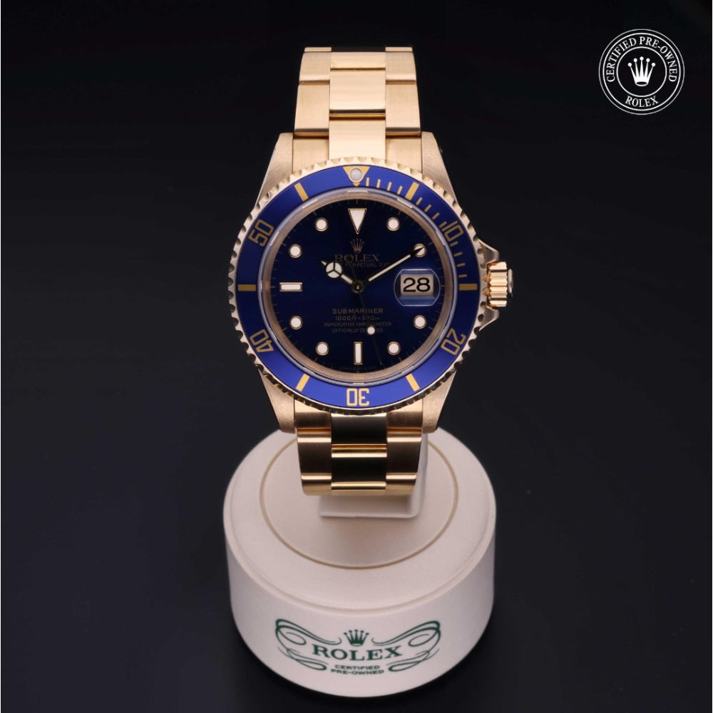  Certified Pre-Owned with 40 mm from 1994