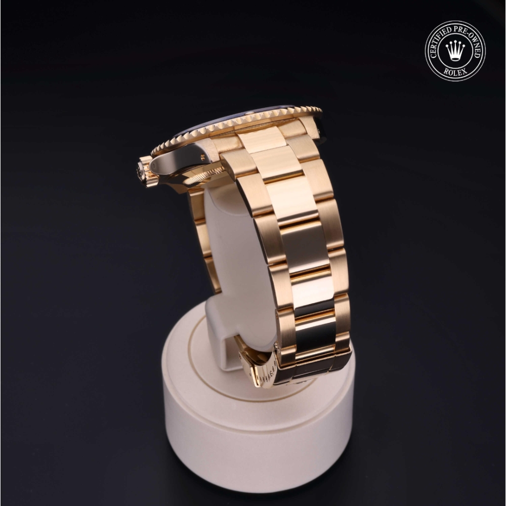  Certified Pre-Owned with 40 mm from 1994