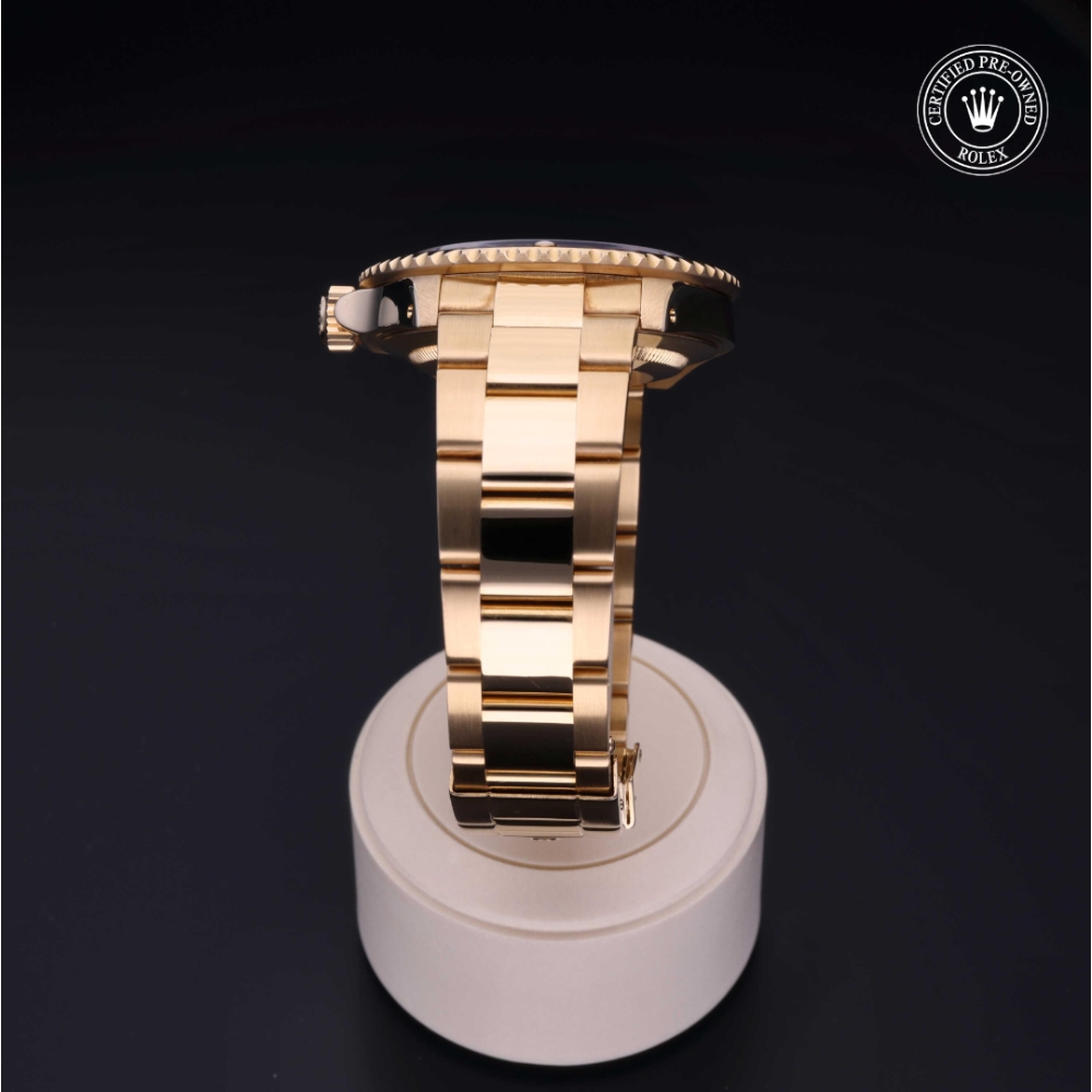  Certified Pre-Owned with 40 mm from 1994