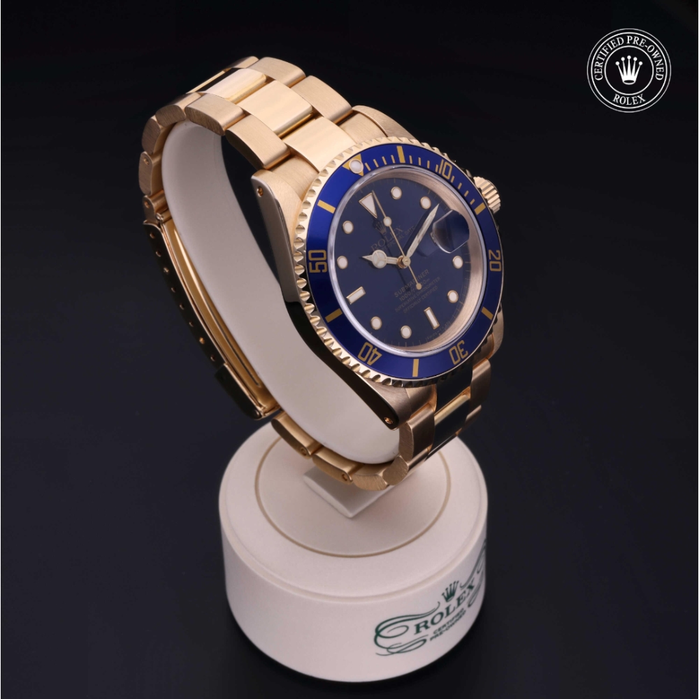  Certified Pre-Owned with 40 mm from 1994