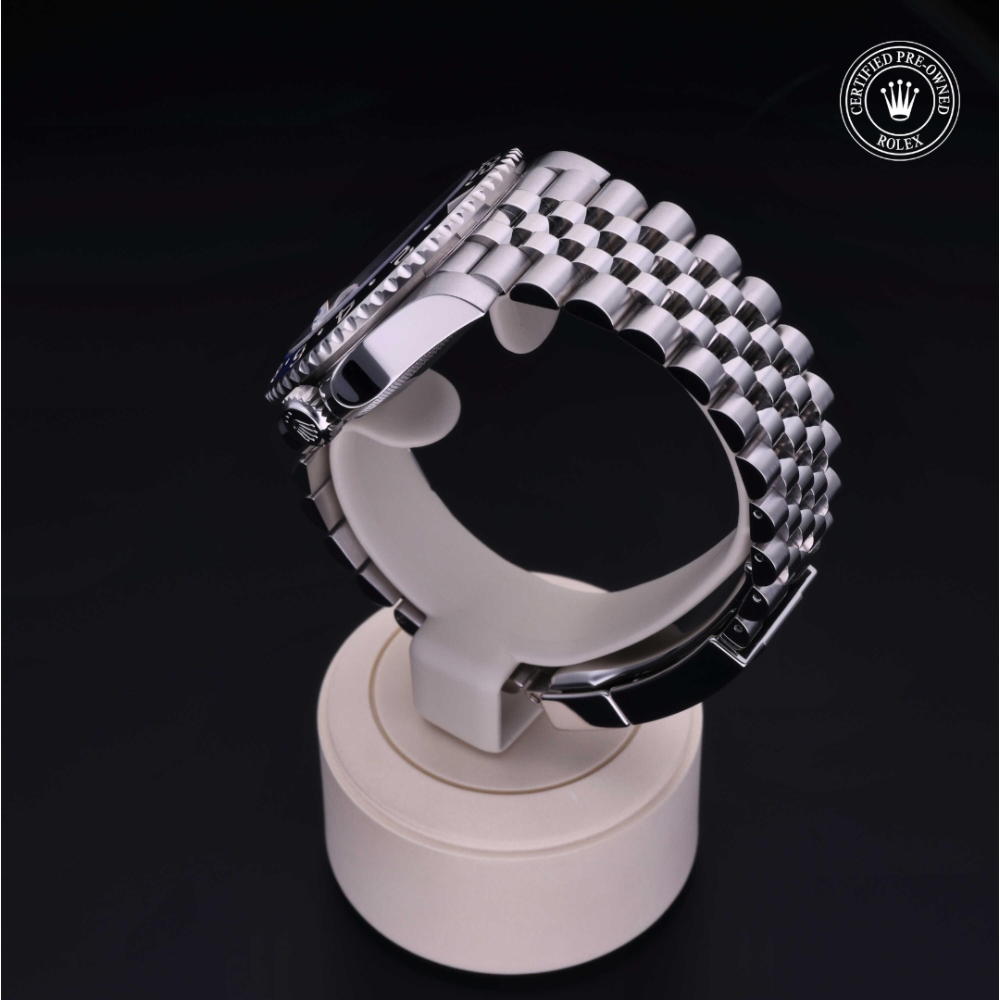  Certified Pre-Owned with 40 mm from 2023