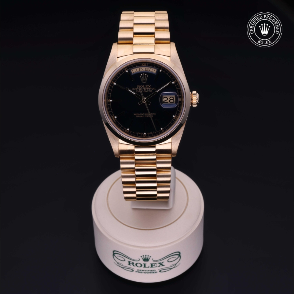  Certified Pre-Owned with 36 mm from 1987