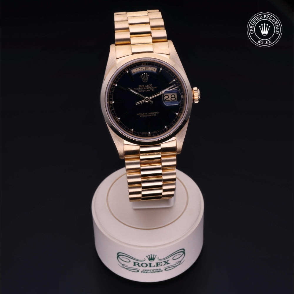  Certified Pre-Owned with 36 mm from 1987