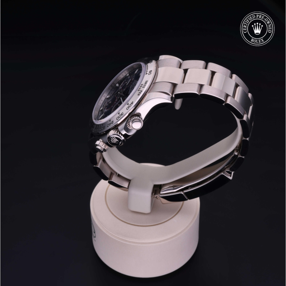  Certified Pre-Owned with 40 mm from 2022