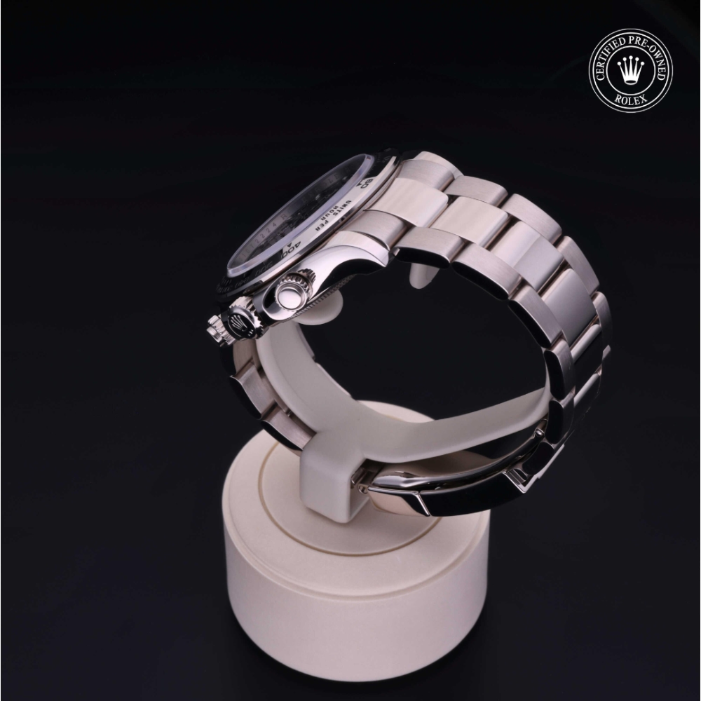  Certified Pre-Owned with 40 mm from 2022