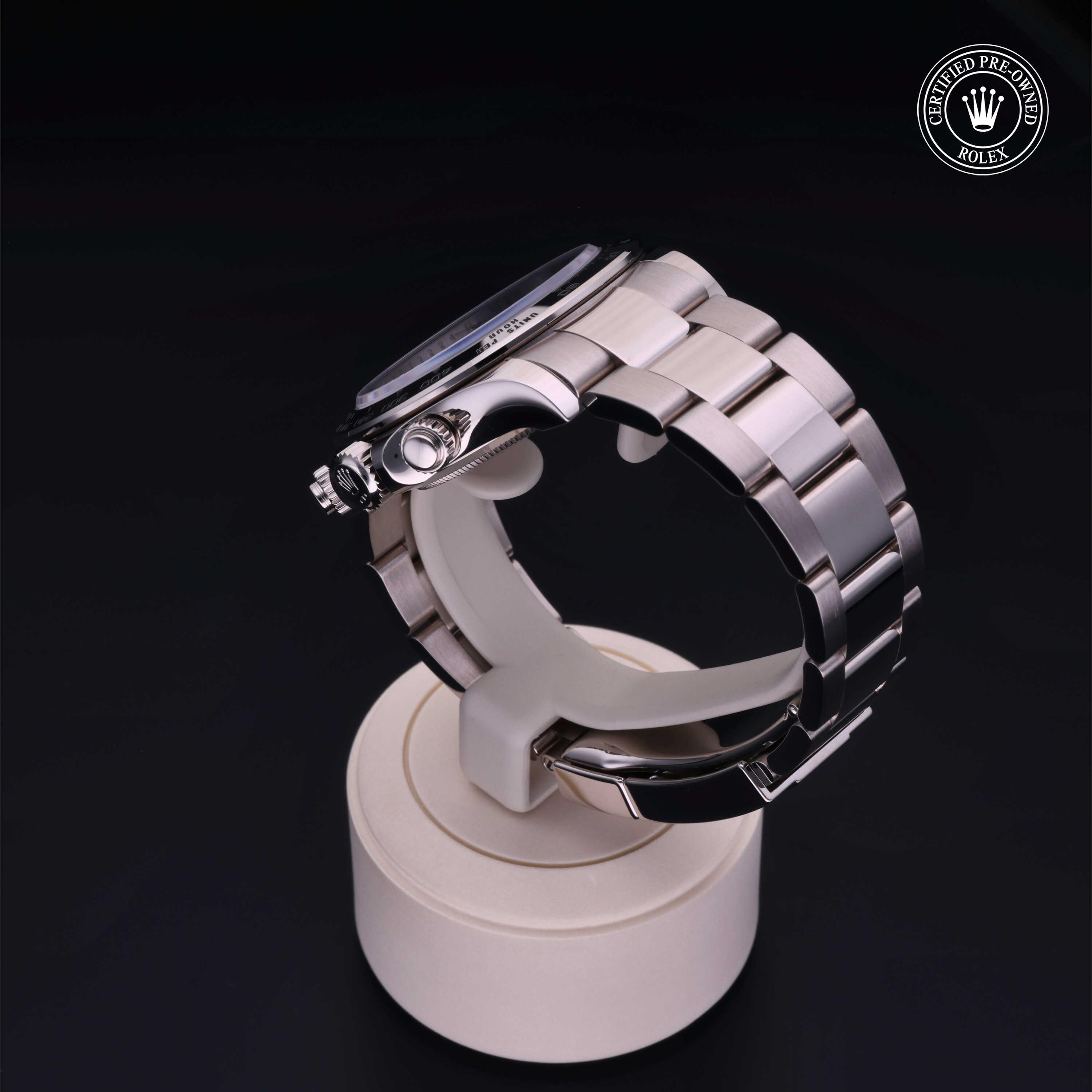  Certified Pre-Owned with 40 mm from 2022