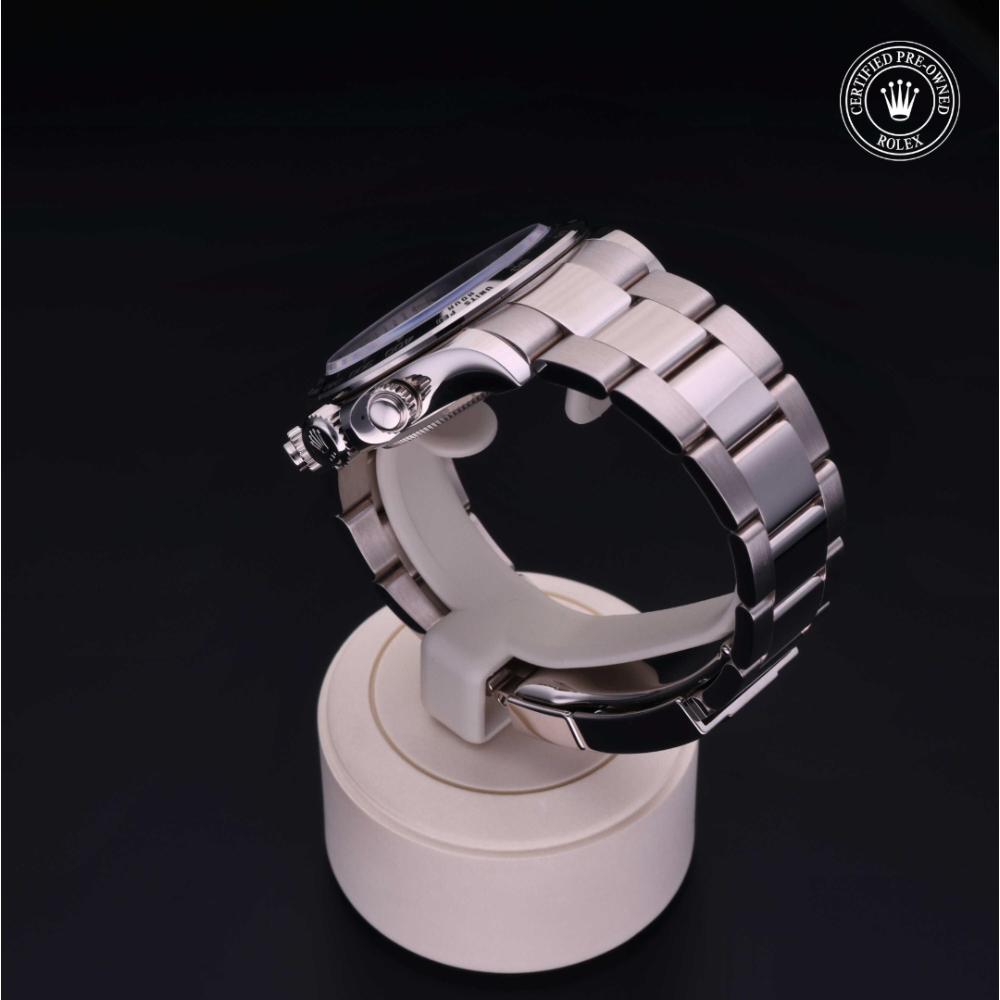  Certified Pre-Owned with 40 mm from 2022