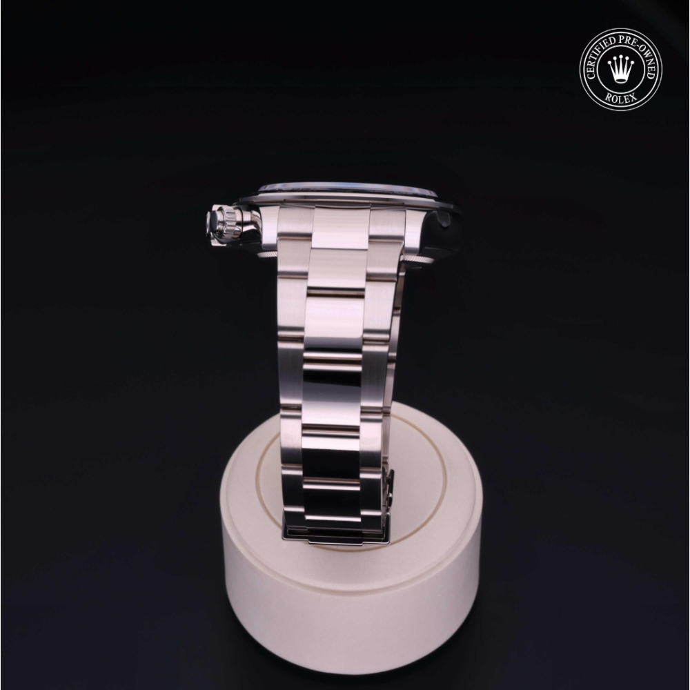  Certified Pre-Owned with 40 mm from 2022