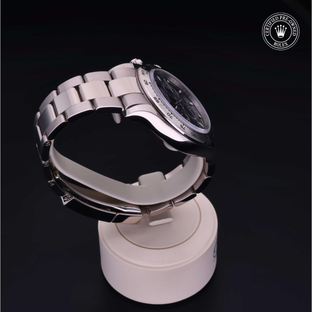  Certified Pre-Owned with 40 mm from 2022