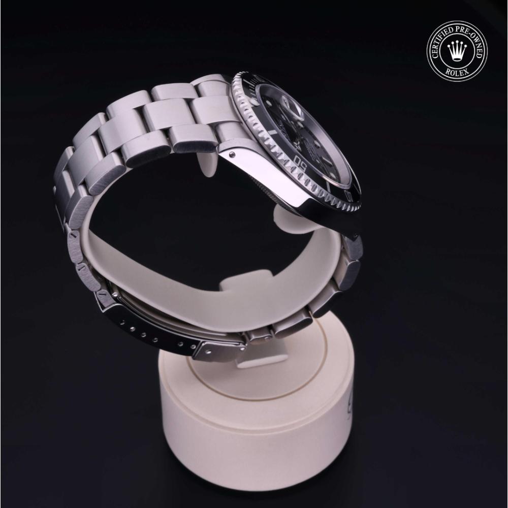  Certified Pre-Owned with 40 mm from 2000