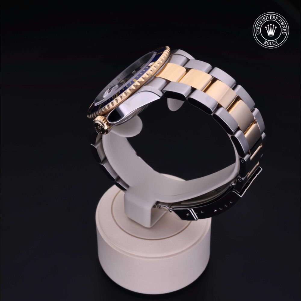  Certified Pre-Owned with 40 mm from 2010