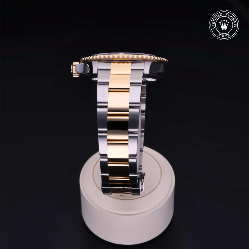  Certified Pre-Owned with 40 mm from 2010