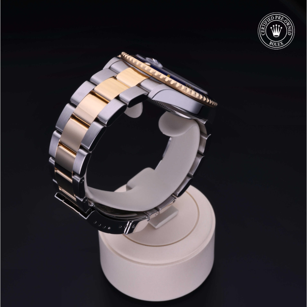  Certified Pre-Owned with 40 mm from 2010