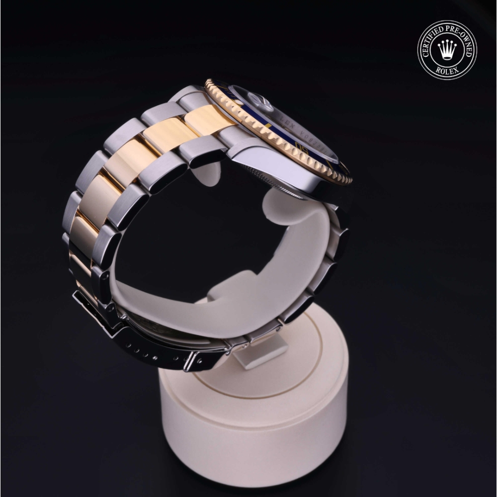  Certified Pre-Owned with 40 mm from 2010