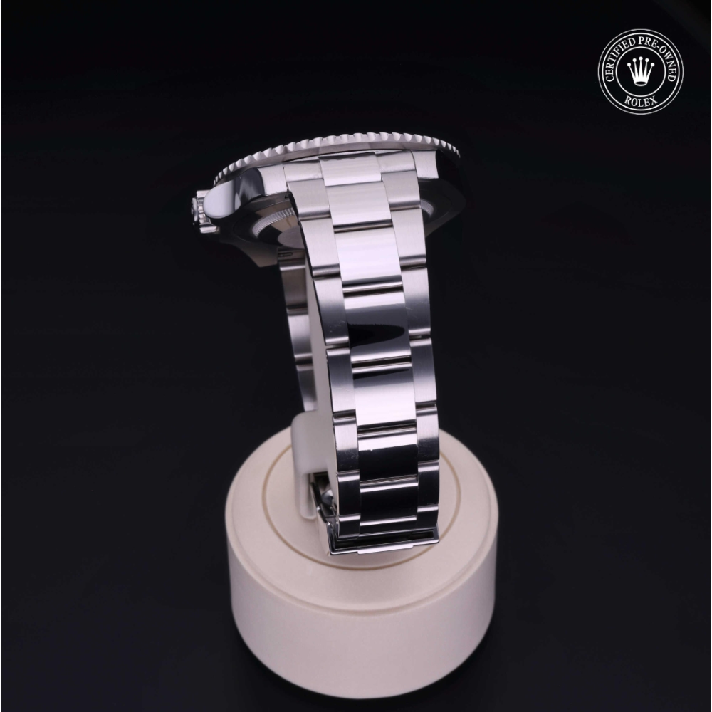  Certified Pre-Owned with 40 mm from 2014