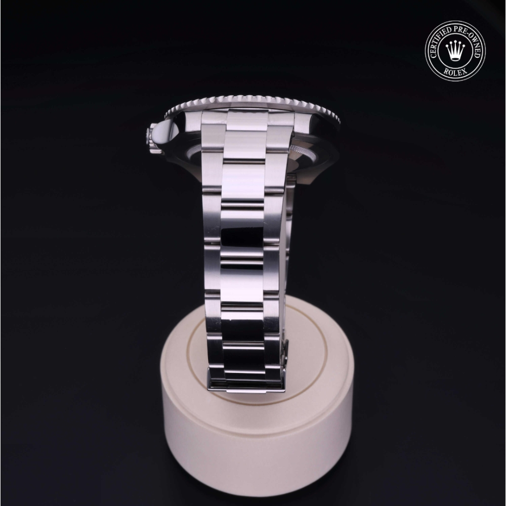  Certified Pre-Owned with 40 mm from 2014