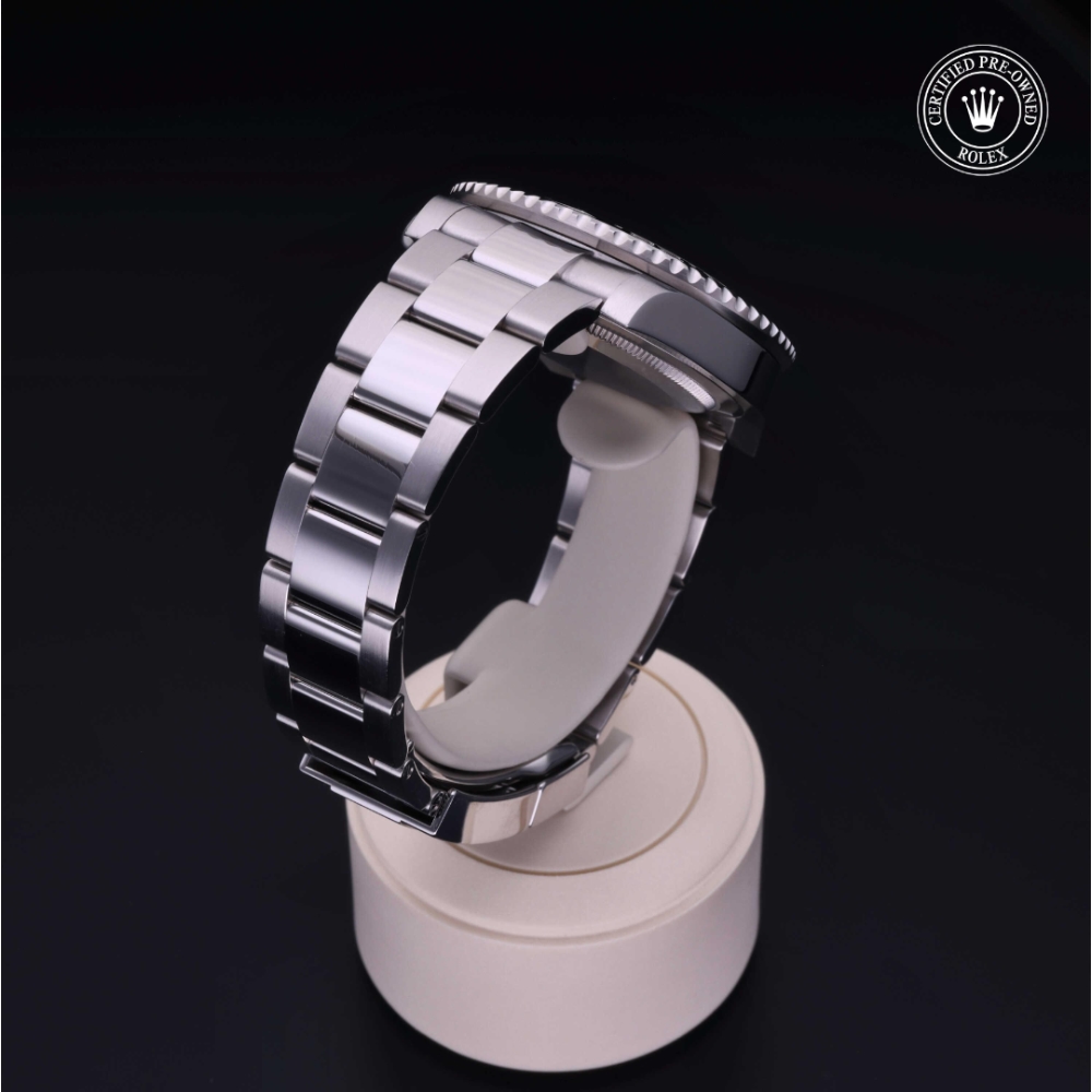  Certified Pre-Owned with 40 mm from 2014