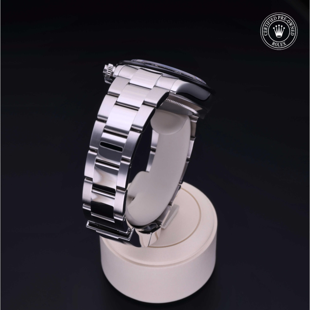  Certified Pre-Owned with 40 mm from 2017