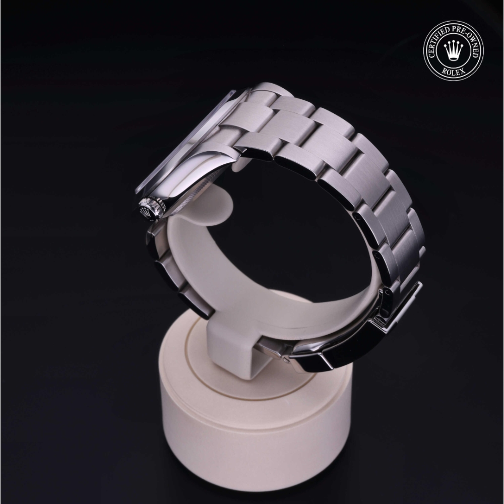  Certified Pre-Owned with 39 mm from 2016