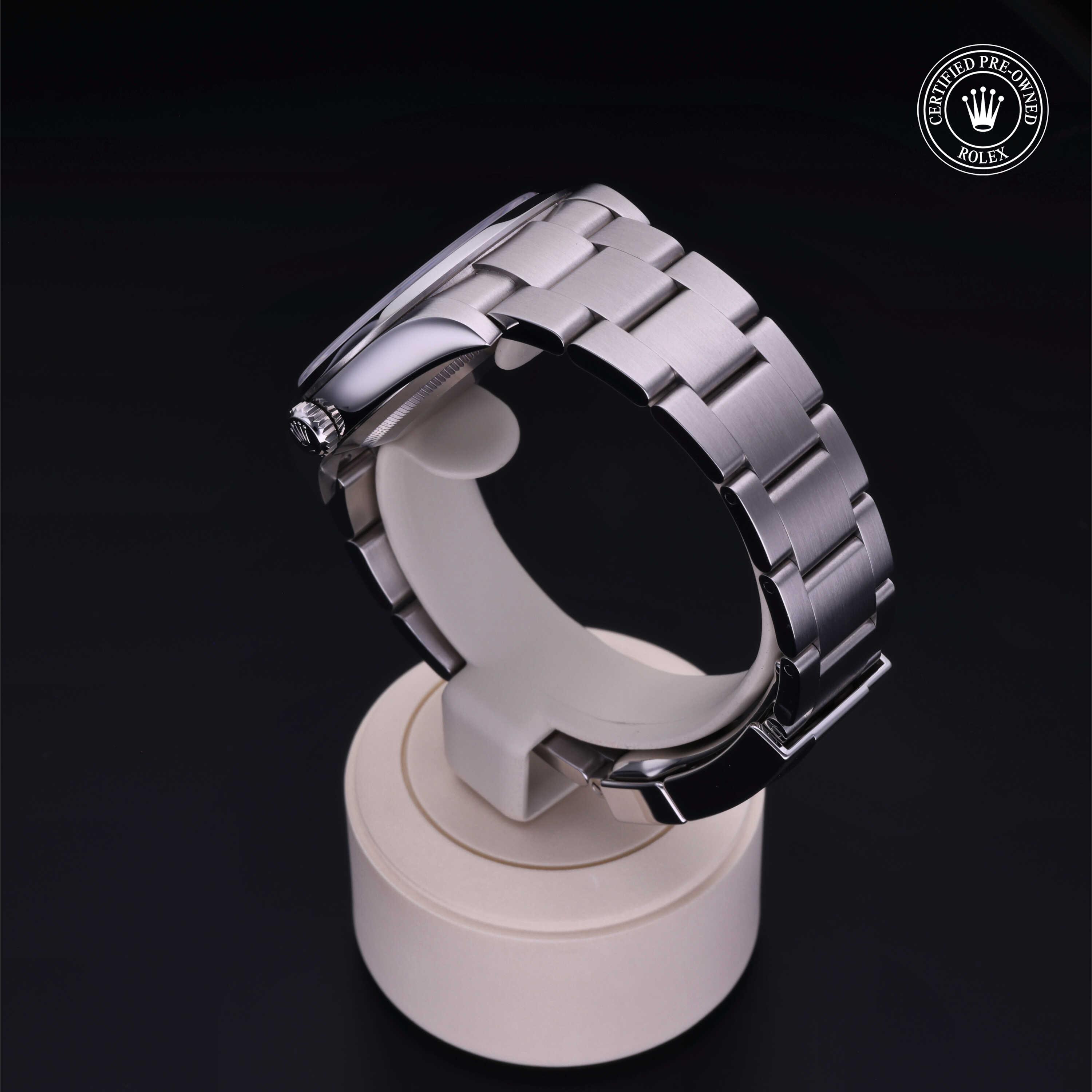  Certified Pre-Owned with 39 mm from 2016