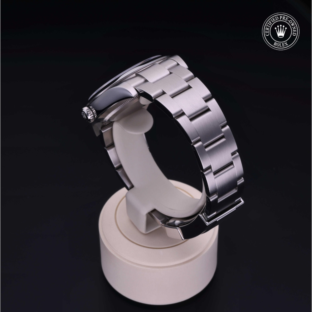 Certified Pre-Owned with 39 mm from 2016