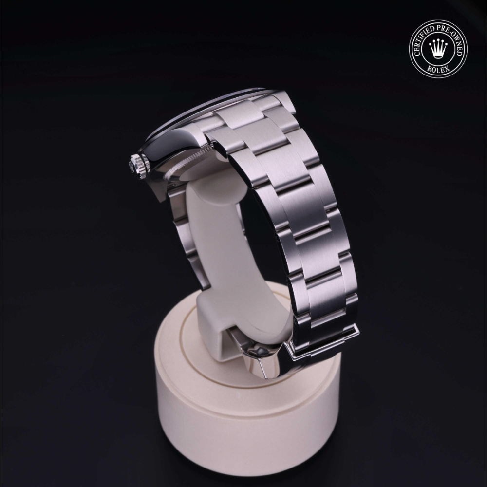  Certified Pre-Owned with 39 mm from 2016