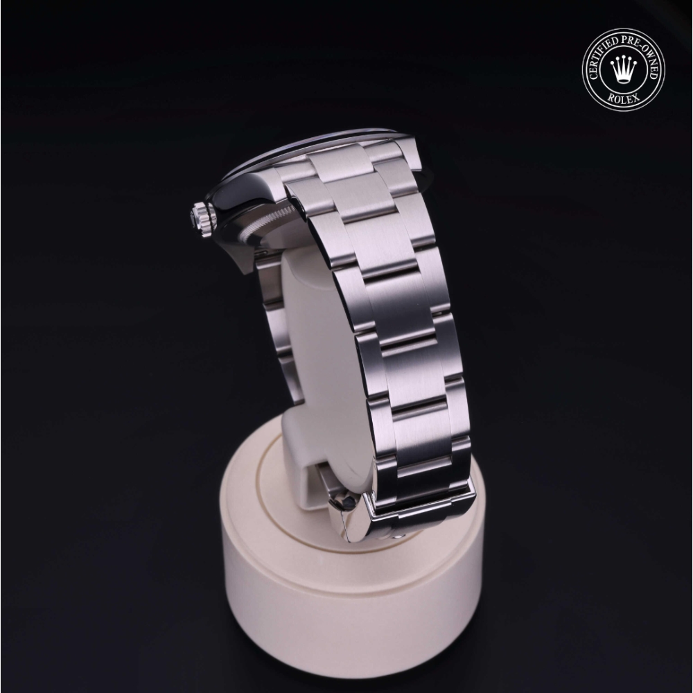  Certified Pre-Owned with 39 mm from 2016