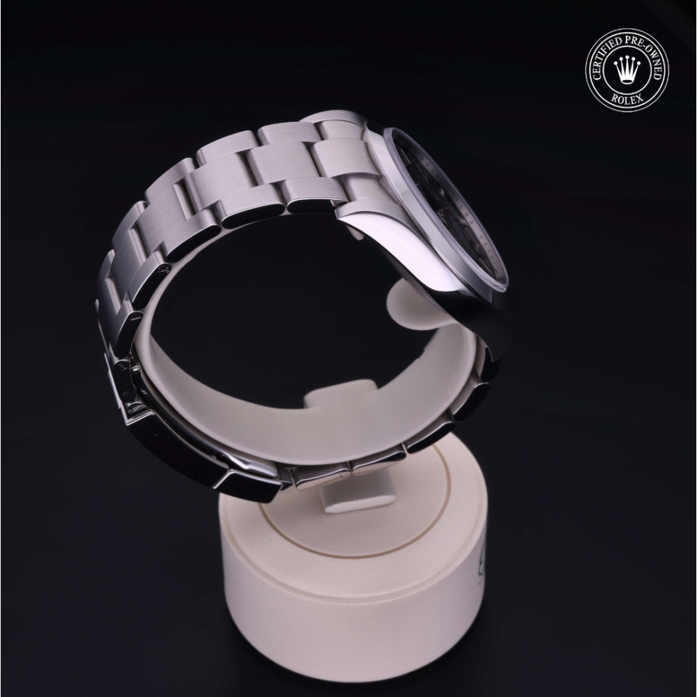  Certified Pre-Owned with 39 mm from 2016