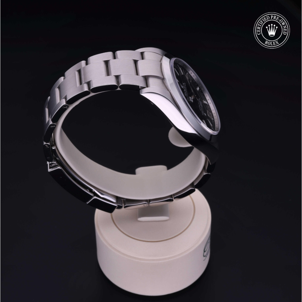  Certified Pre-Owned with 39 mm from 2016