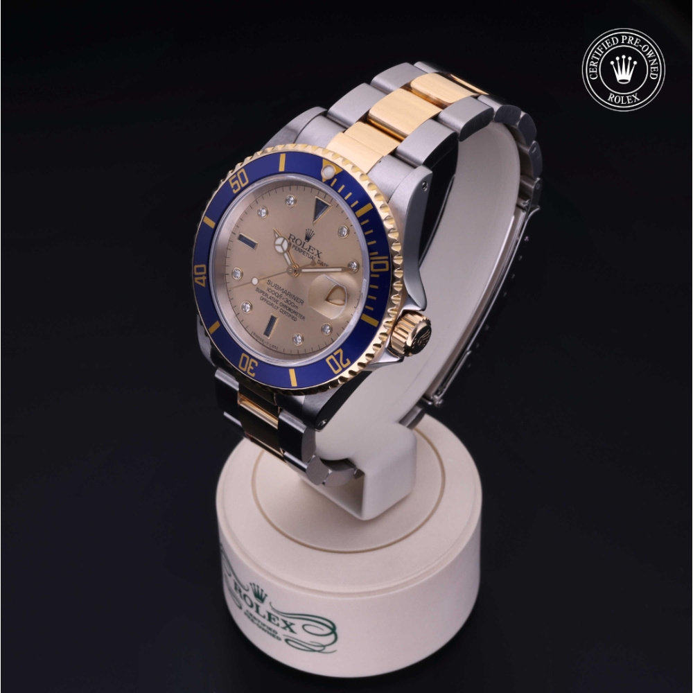  Certified Pre-Owned with 40 mm from 1992
