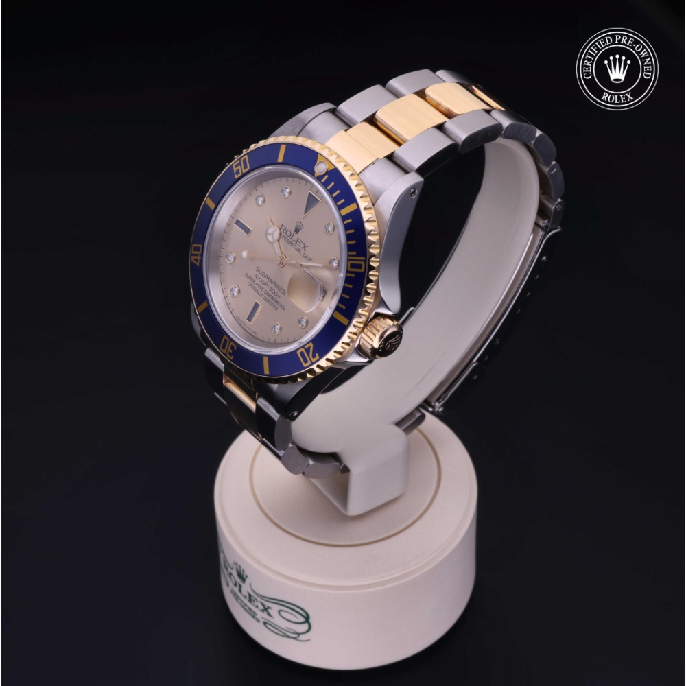  Certified Pre-Owned with 40 mm from 1992