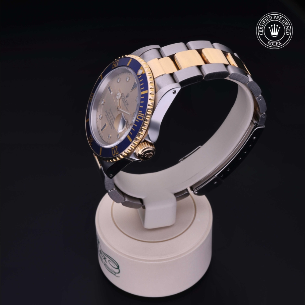  Certified Pre-Owned with 40 mm from 1992