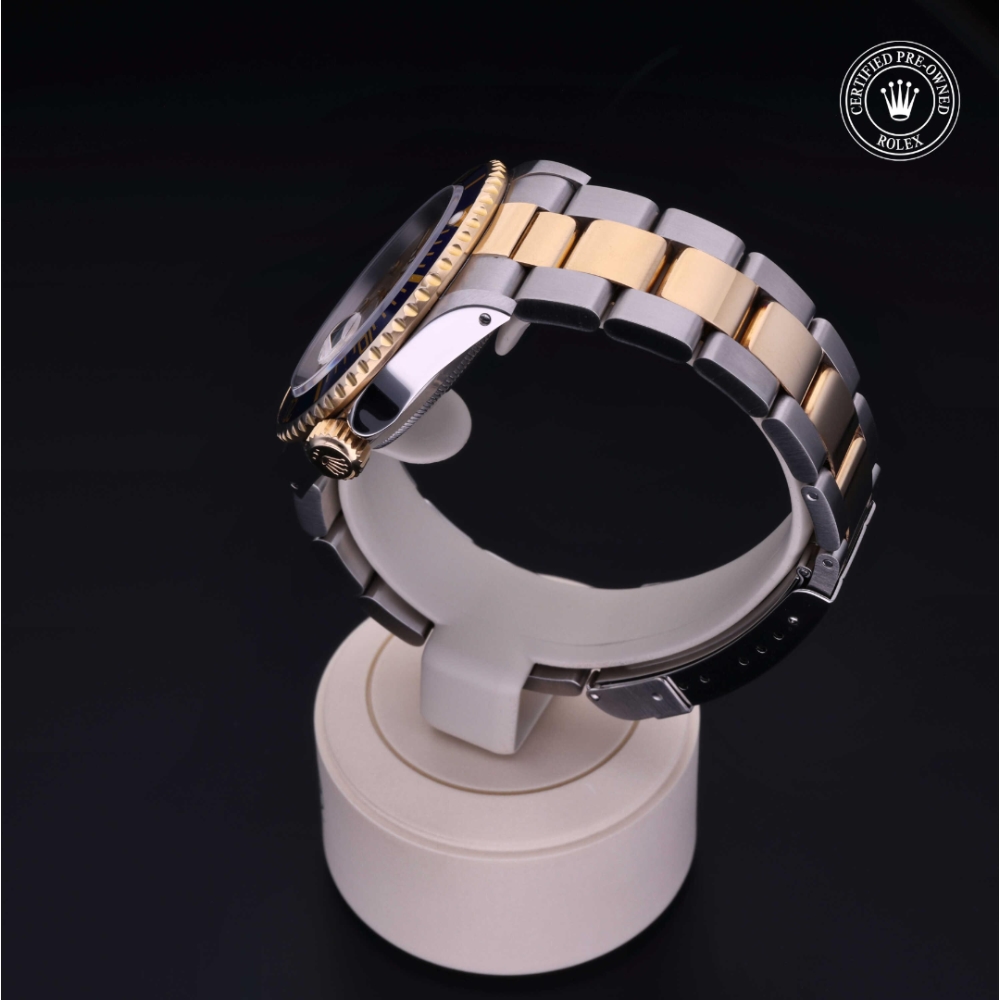  Certified Pre-Owned with 40 mm from 1992