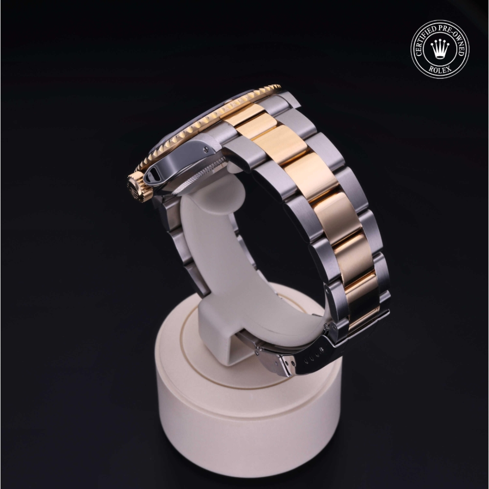  Certified Pre-Owned with 40 mm from 1992