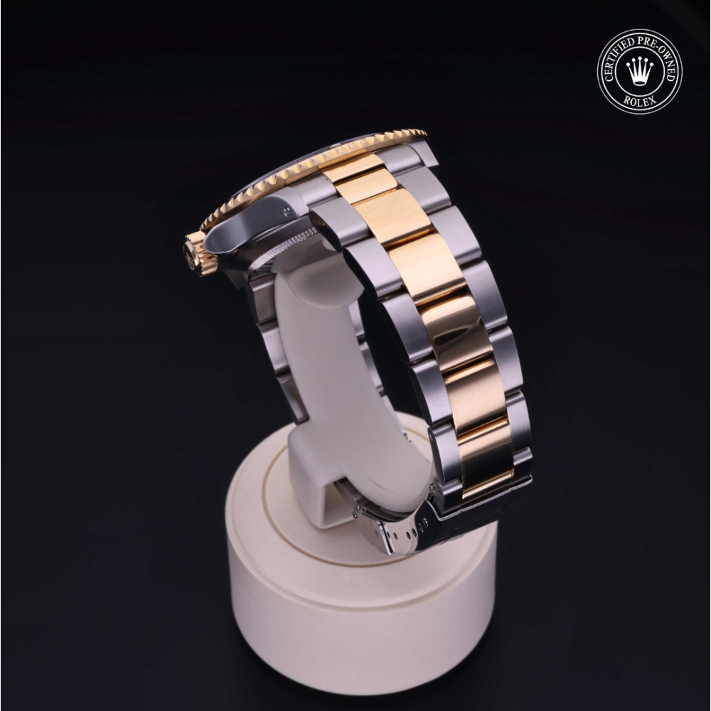  Certified Pre-Owned with 40 mm from 1992