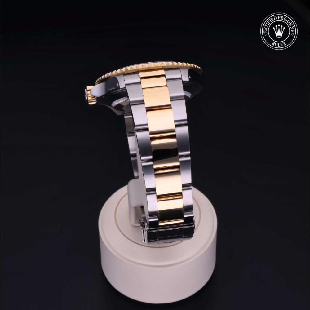  Certified Pre-Owned with 40 mm from 1992
