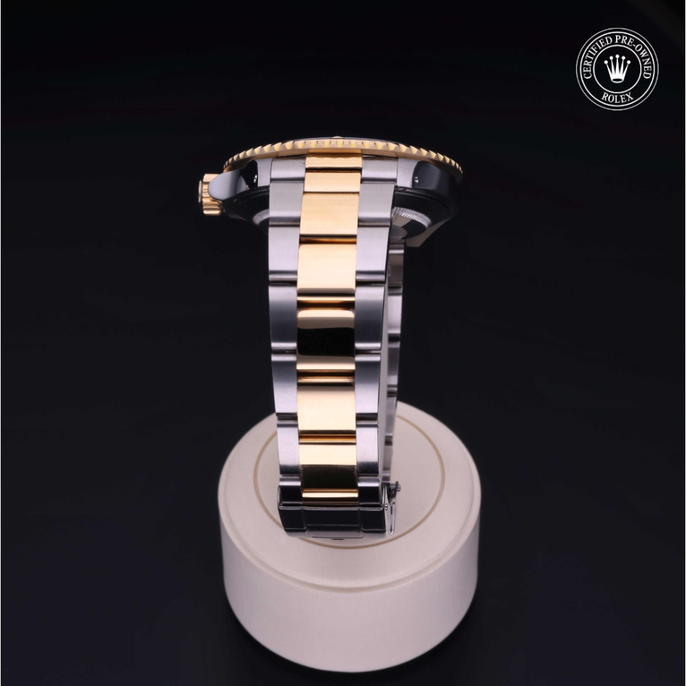  Certified Pre-Owned with 40 mm from 1992