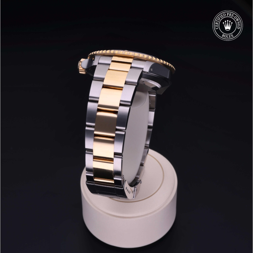  Certified Pre-Owned with 40 mm from 1992