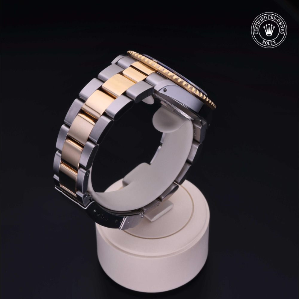  Certified Pre-Owned with 40 mm from 1992