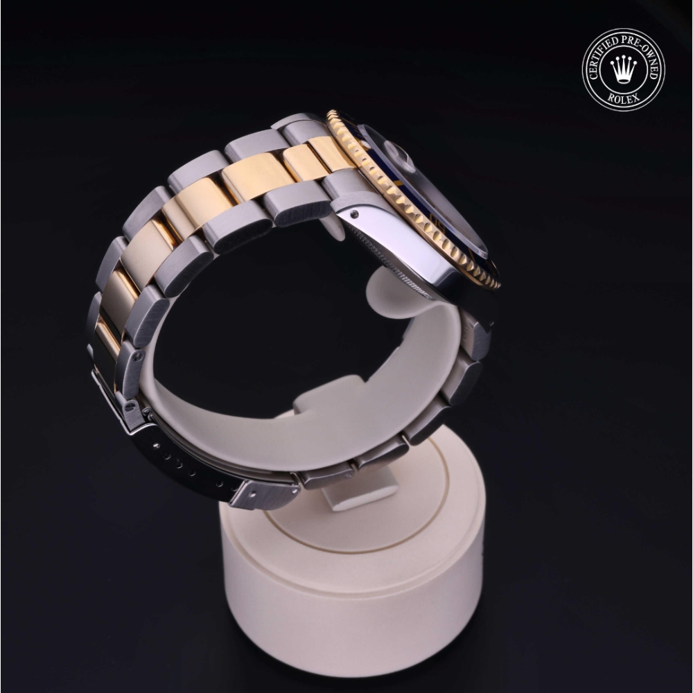  Certified Pre-Owned with 40 mm from 1992