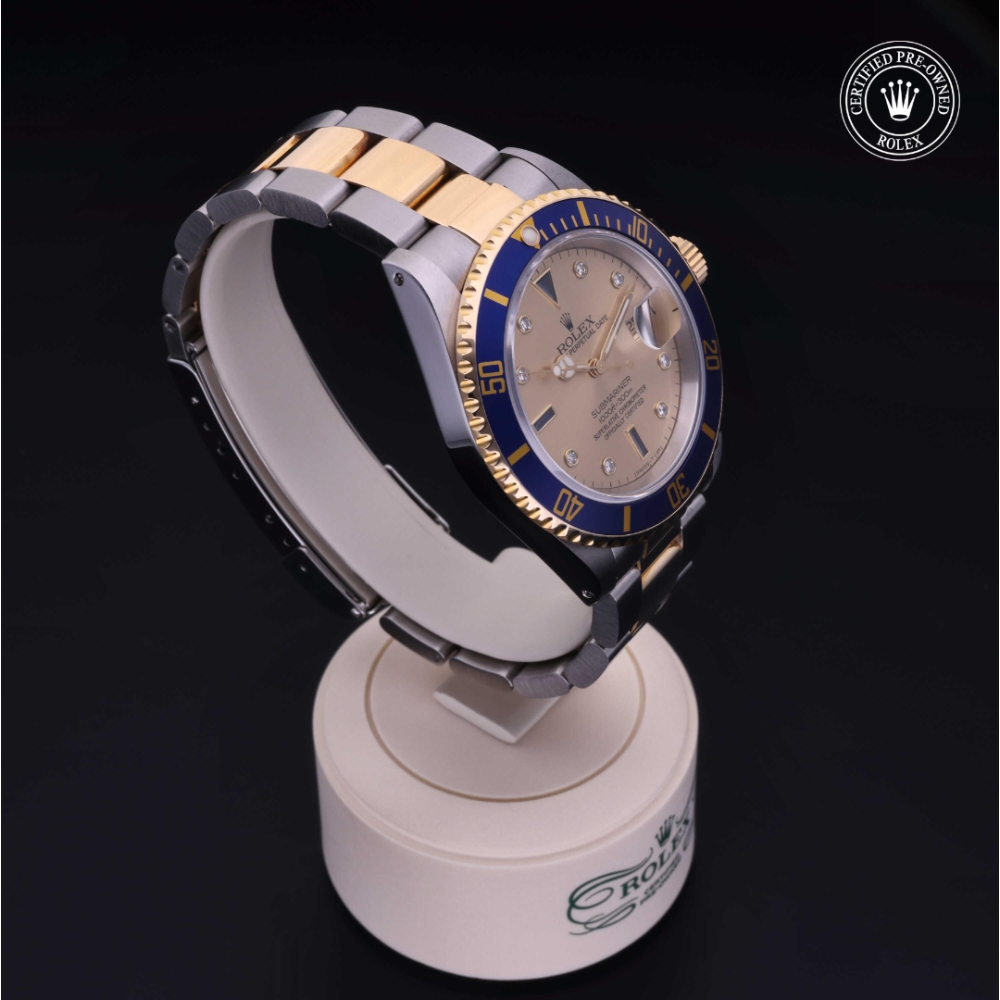  Certified Pre-Owned with 40 mm from 1992