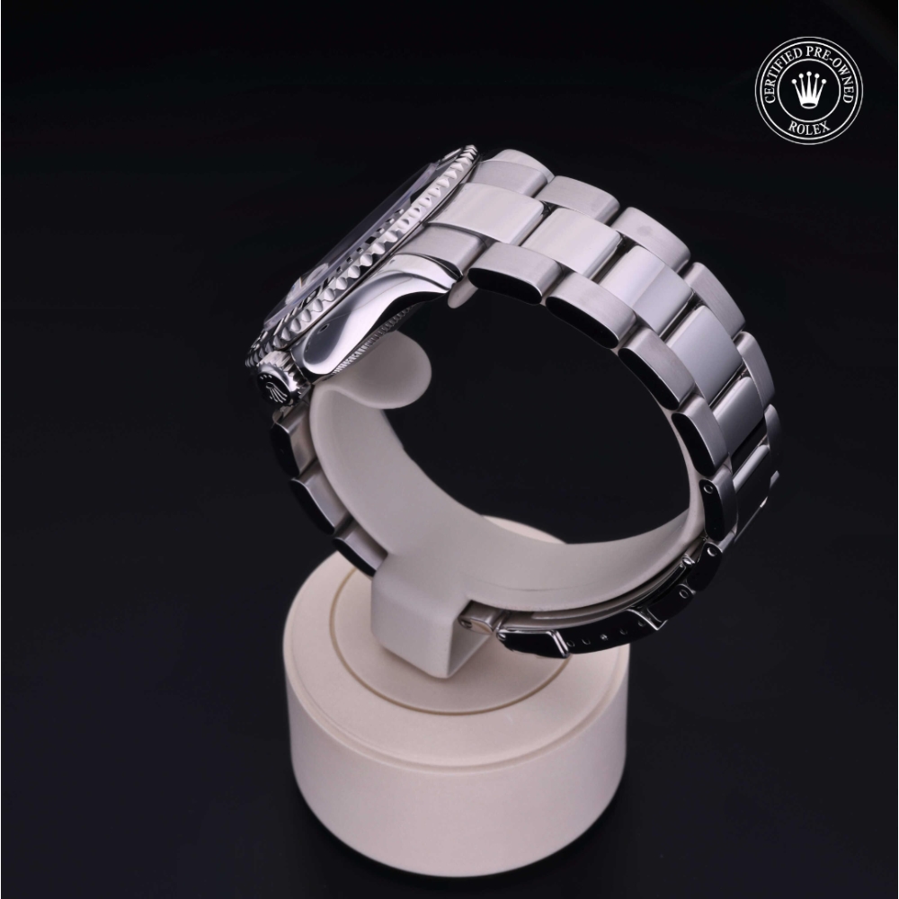  Certified Pre-Owned with 40 mm from 2005
