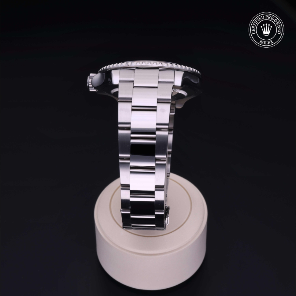  Certified Pre-Owned with 40 mm from 2005