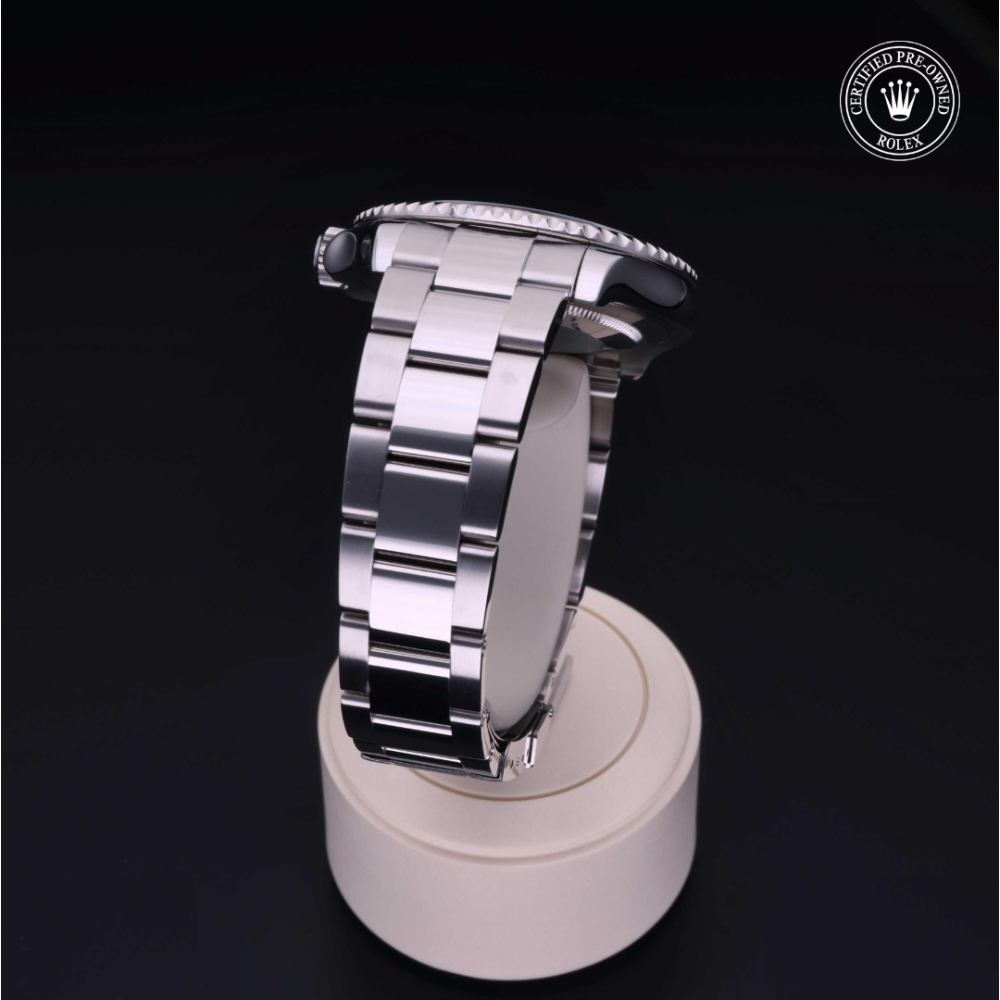  Certified Pre-Owned with 40 mm from 2005