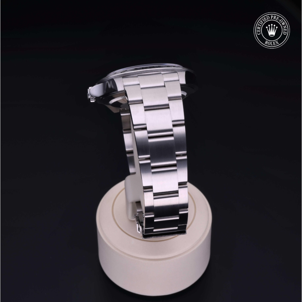  Certified Pre-Owned with 40 mm from 2009