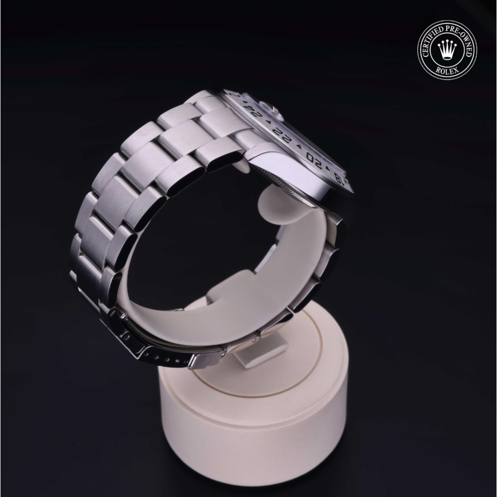  Certified Pre-Owned with 40 mm from 2009